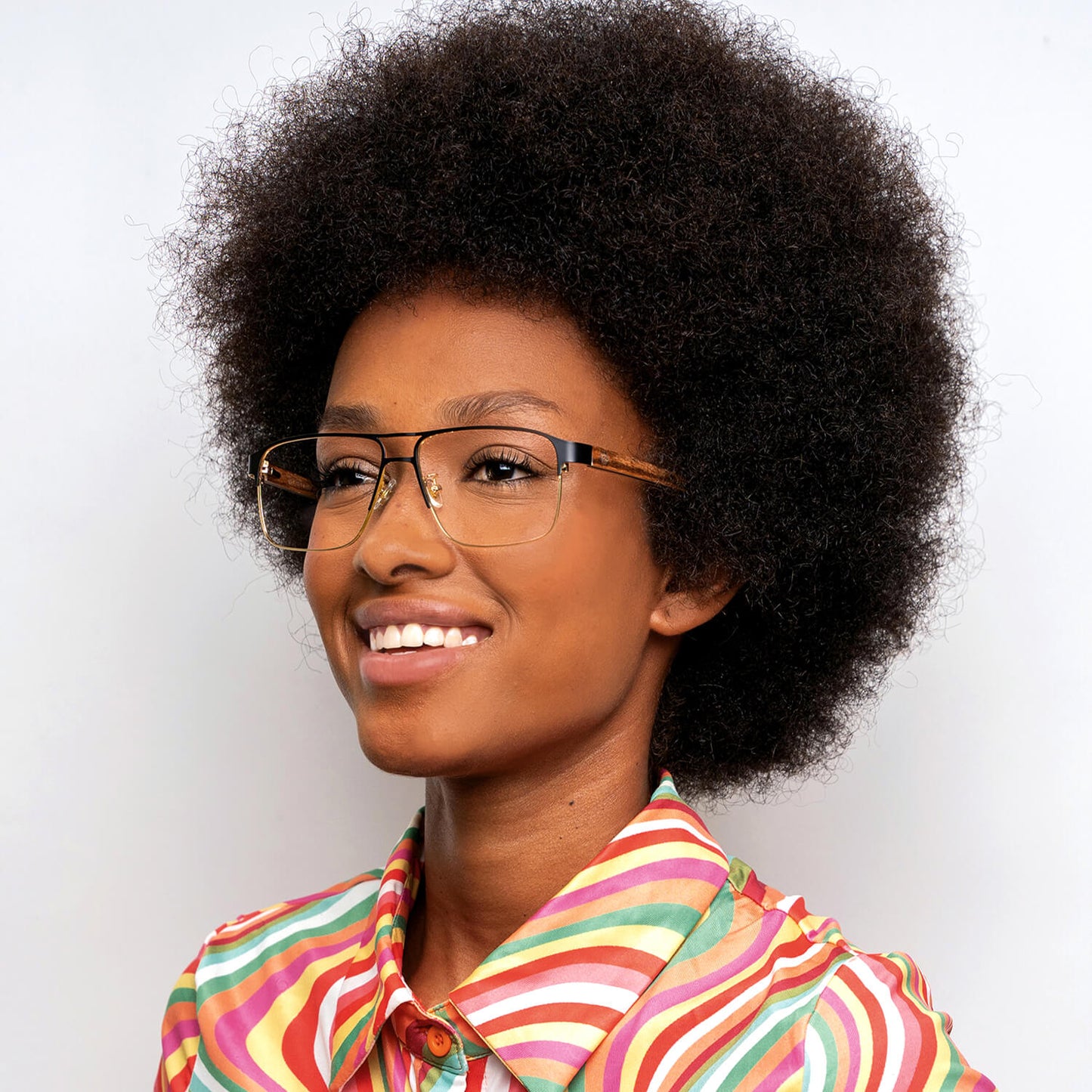 lentes metalicos dorados rectangulares acero inoxidable madera opticos receta bifocales multifocales hombre mujer retro vision sustentable mayorista distribuidor.jpg #color_dorado