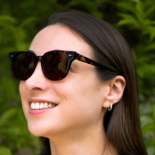 Kyoto anteojos de sol acabado carey de frente con madera natural #color_carey