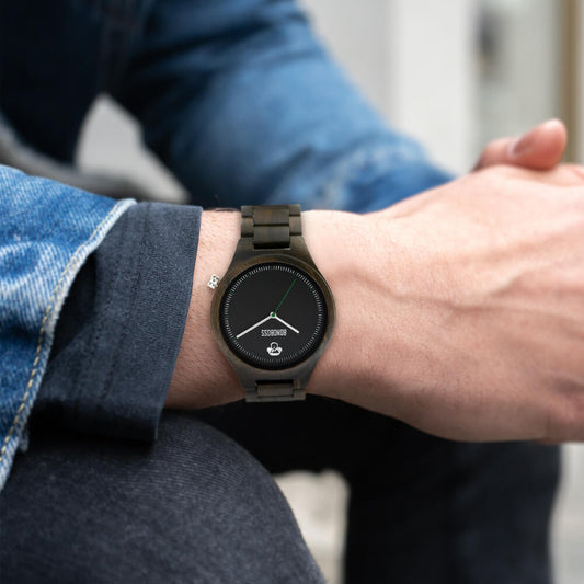 Hicka Sándalo reloj vista frontal estilo hombre
