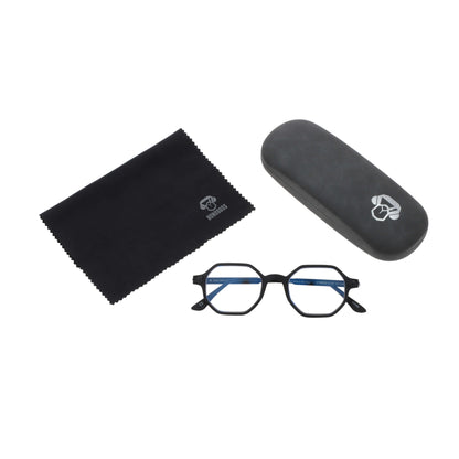 Puerto Octay Black vista angulada anteojos gafas de lectura para leer de cerca de forma geometrica octagonales de color azul para hombre y mujer de cara redonda grande en plastico reciclado y lentes con filtro de luz azul