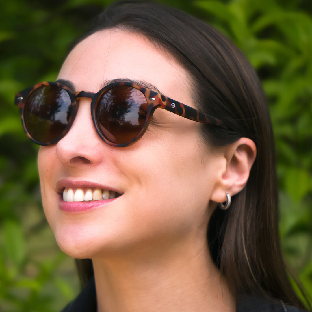 Tono carey clásico Joplin RPET lentes de sol UV400 unisex frontal #color_carey