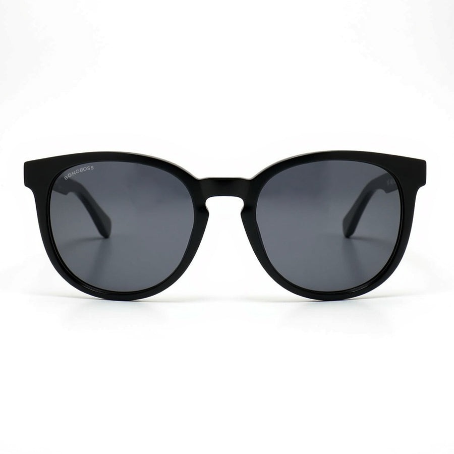 Meli Dark gafas polarizadas con acabado premium vista frontal negro clásico #color_negro