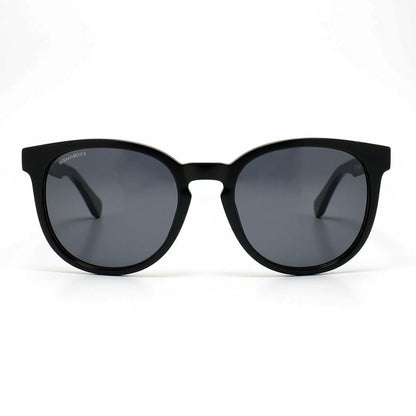 Meli Dark gafas polarizadas con acabado premium vista frontal negro clásico #color_negro