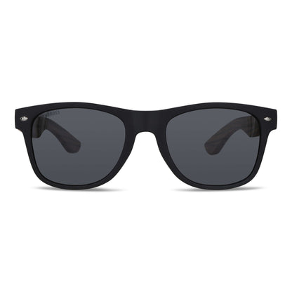 Vista frontal de Acacia Designer's gafas polarizadas color para mujer #color_fisherman