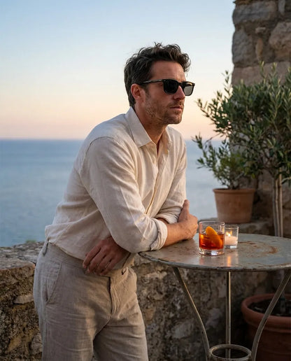 Bonoboss Selknam Clip Sol Negro - modelo aperitivo atardecer terraza blue hour #editorial_lifestyle2 #color_negro