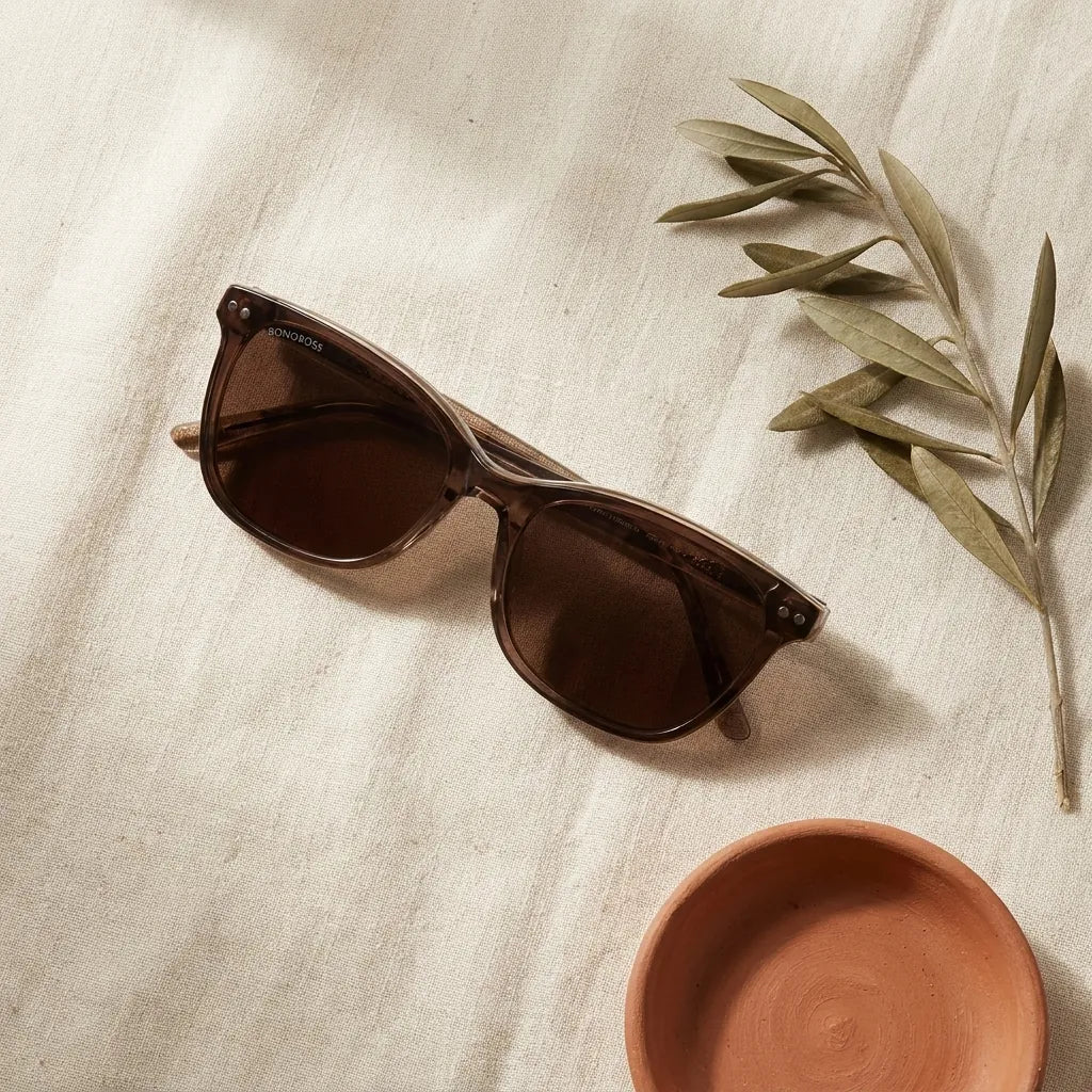 Bonoboss Demi Clip Sol Champagne - bio-acetato sustentable olivo lino natural #editorial_sustentabilidad #color_champagne