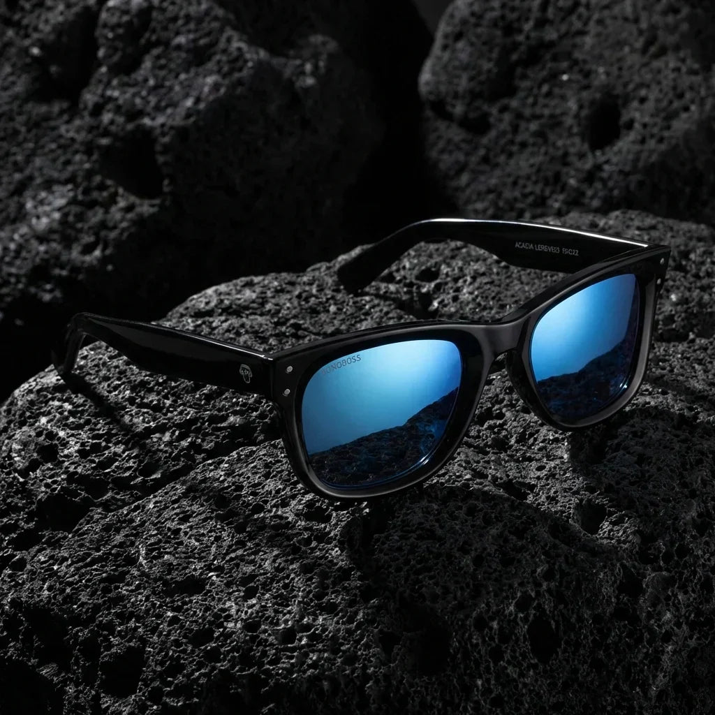 Lentes sol Acacia Reverse polarizados UV400 sobre roca volcanica textura natural Bonoboss #color_espejado-azul