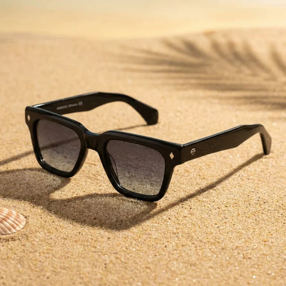 Lentes sol Bruno polarizados UV400 sobre arena dorada costa textura natural Bonoboss #color_degrade