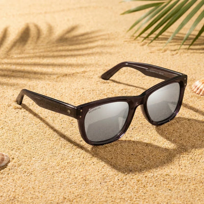 Acacia Reverse en perspectiva 3/4 lentes polarizados hombre espejado gris #color_espejado-gris