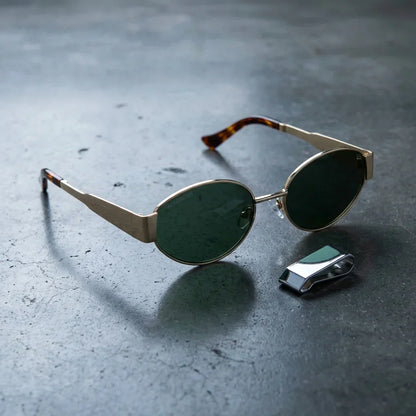 Lentes sol New Lennon polarizados UV400 sobre concreto urbano textura industrial Bonoboss #color_g15