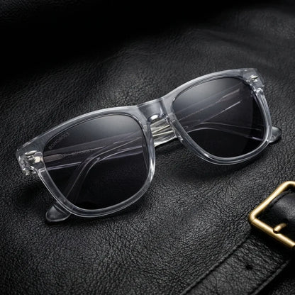 Acacia XL clásico lentes de sol madera marco transparente vista frontal con protección UV400 #color_transparente
