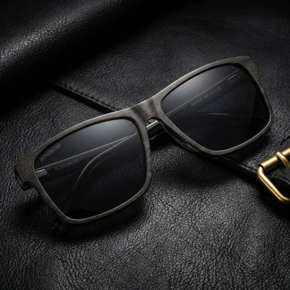 Vista frontal de Keule gafas de sol madera color para hombre y mujer #color_cacao