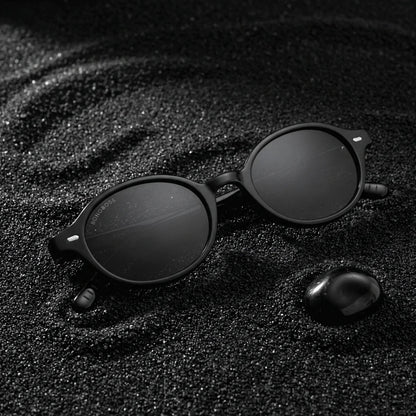 Lentes sol Capri polarizados UV400 sobre arena negra volcanica Bonoboss #color_negro