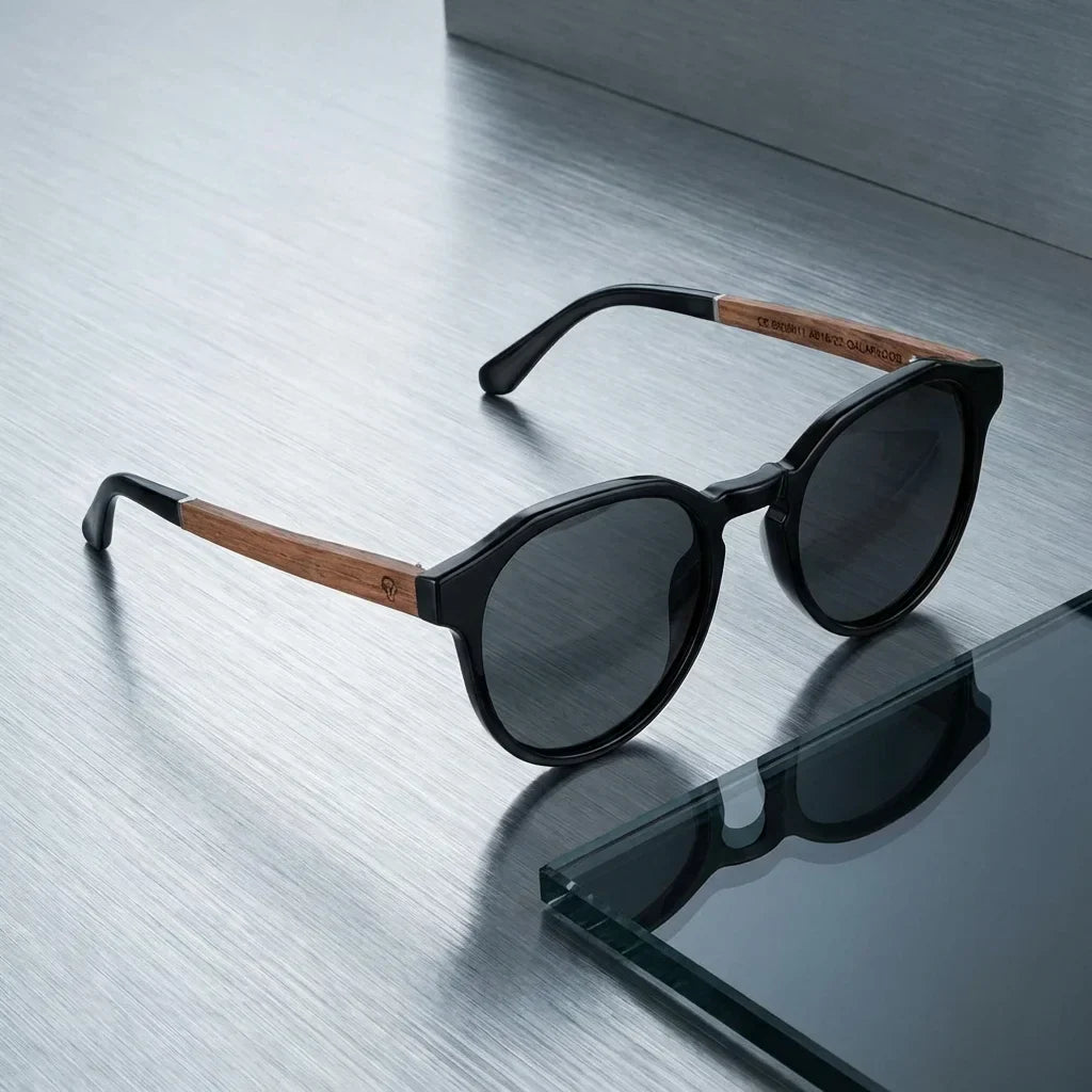 Vista frontal de Galápagos gafas polarizadas color negro para hombre y mujer #color_negro
