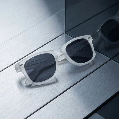 Vista frontal Acacio RPET lentes de sol madera color cristal transparente #editorial_grid1 #color_transparente