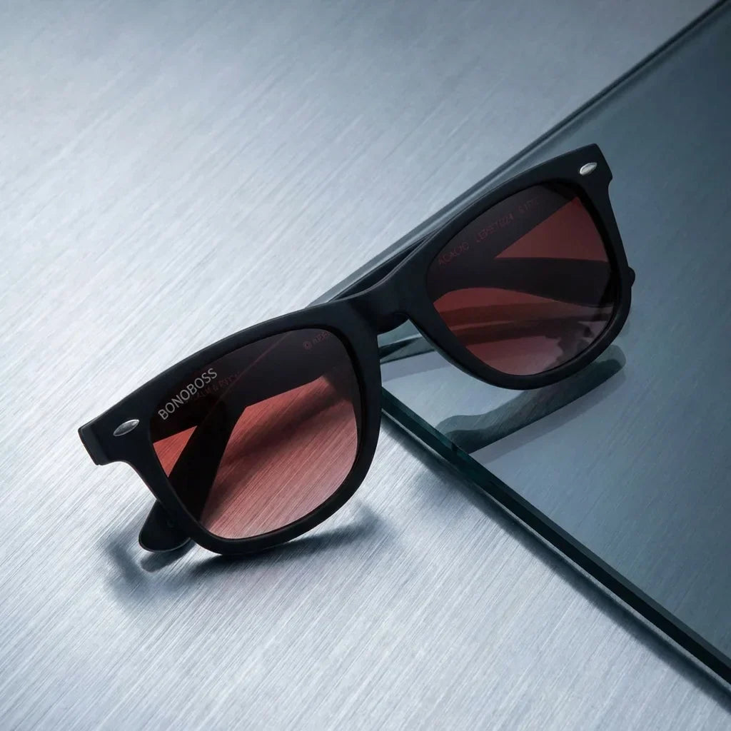 Acacio RPET clásico lentes de sol UV400 rojo intenso vista frontal con protección UV400 #color_rojo