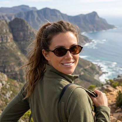 Guapi Island acabado carey gafas de sol estilo mujer vista de frente #color_carey