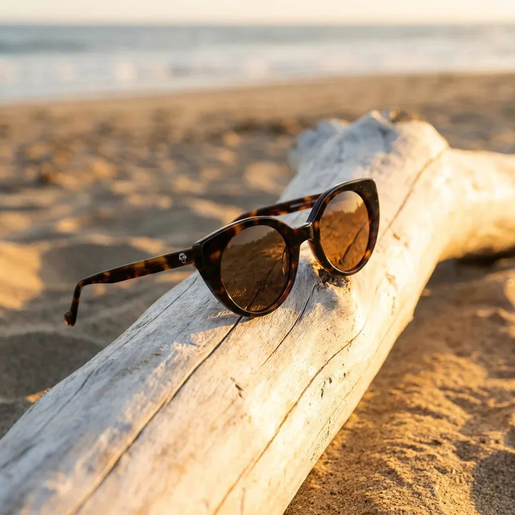 Lentes sol Hannover polarizados UV400 bio-acetato carey sobre driftwood dorado reflejo lente costero Bonoboss #editorial_polarizado #color_carey