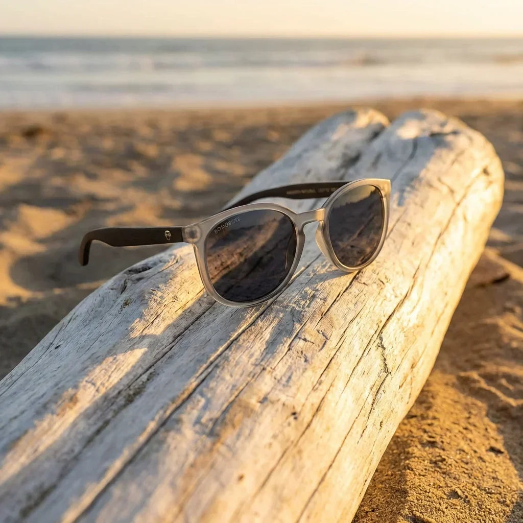 Lentes sol Meli TSP polarizados bio-acetato TSP negro sobre driftwood dorado reflejo lente costero Bonoboss #editorial_detail1 #color_negro