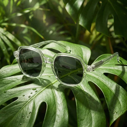 Frente del Canarias anteojos de sol con plástico reciclado en cristal transparente #color_transparente