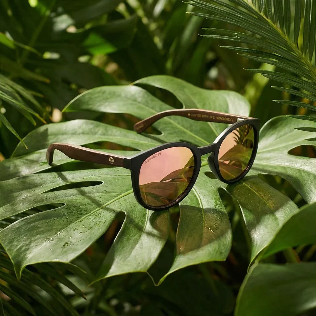 Lentes sol Meli Dark polarizados bio-acetato Espejado Rosado composicion botanica monstera tropical Bonoboss #editorial_grid2 #color_espejado-rosado