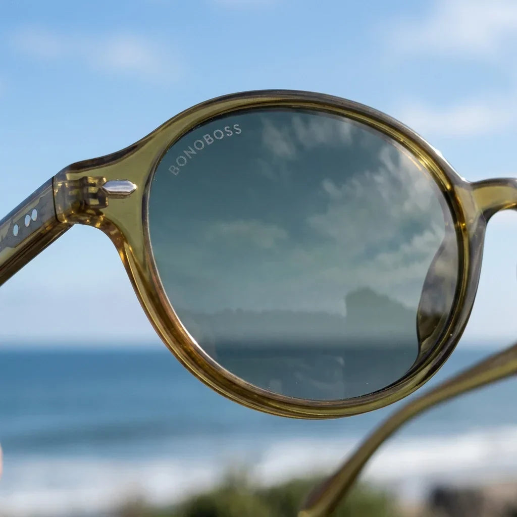 Lentes sol Capri polarizados UV400 RPET reciclado olive light close-up lente coating espejado precision optica Bonoboss #editorial_polarizado #color_olive-light