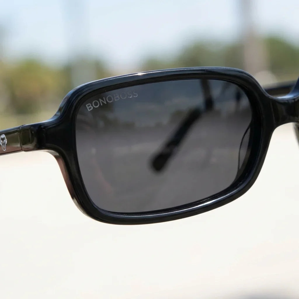 Vista frontal de Navarino marcos ópticos color negro para hombre y mujer #color_negro