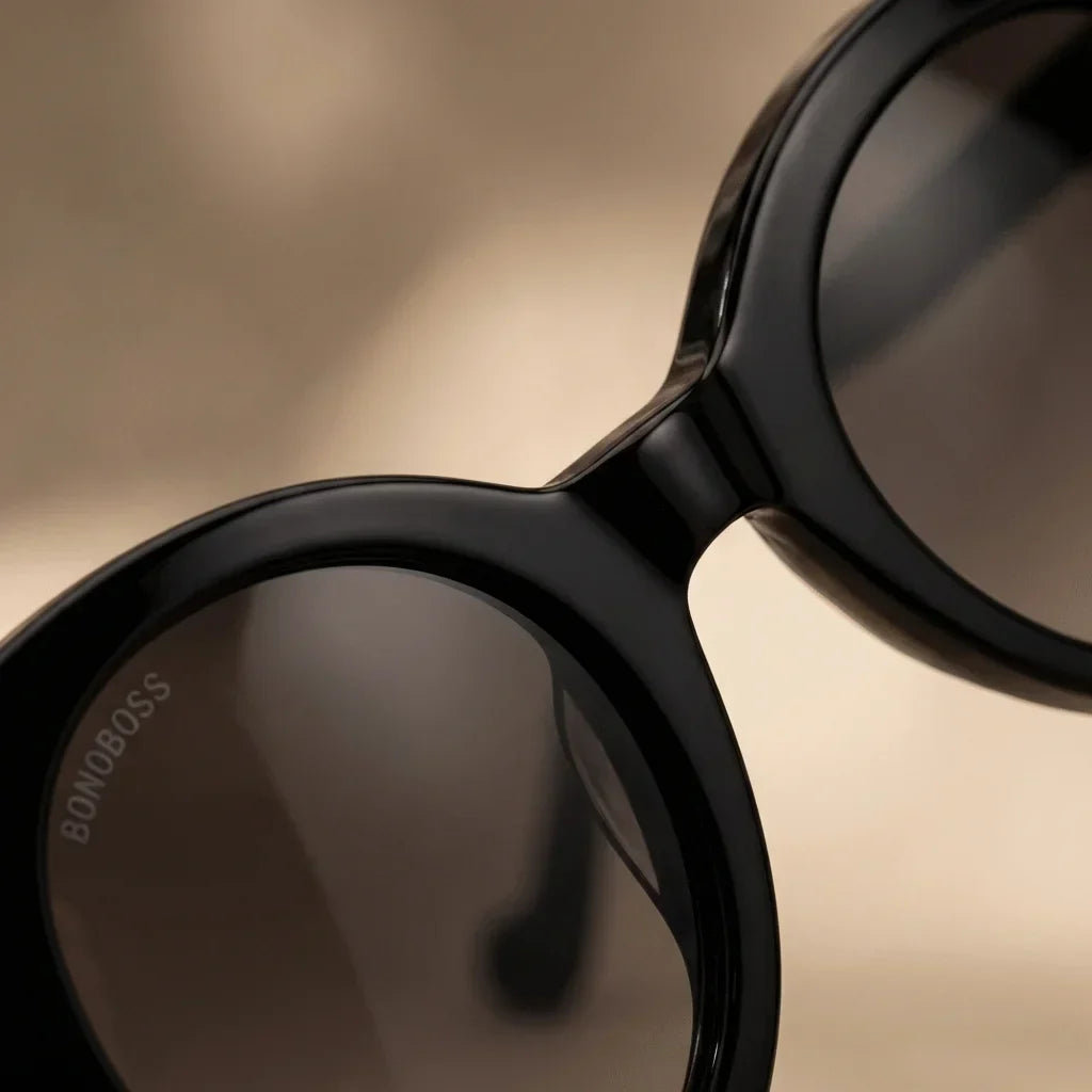 Lentes sol Hannover polarizados UV400 bio-acetato negro close-up textura acetato detalle artesanal premium Bonoboss #editorial_grid1 #color_negro