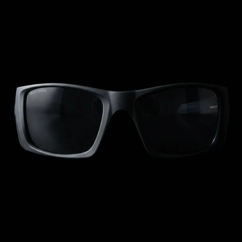 Lentes sol Salmon Seeker polarizados UV400 frontal dramatico luz editorial Bonoboss #color_dark