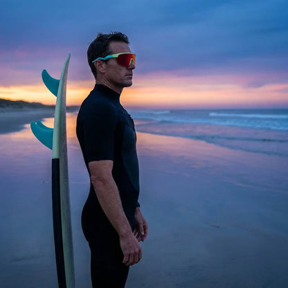 Bonoboss Bolt Yellow - Surf playa con lentes deportivos #editorial_action3 #color_yellow