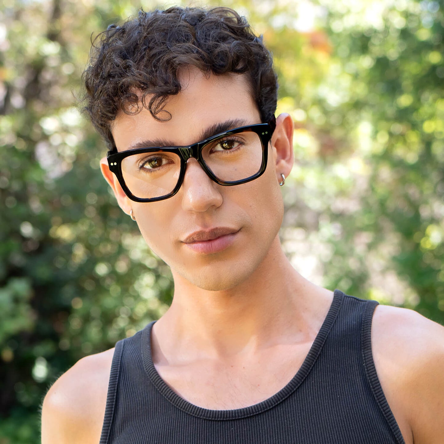 Anteojos o armazones ópticos de moda de color carey y forma cuadrados gruesos para hombre hombre mujer cara redonda opticos multifocales bifocales receta mayorista distribuidor sustentables#color_negro