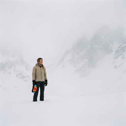 Bonoboss Antiparra de Nieve Magnet Powder Talla M Rojo - whiteout cumbre paisaje epico #editorial_lifestyle4 #color_rojo