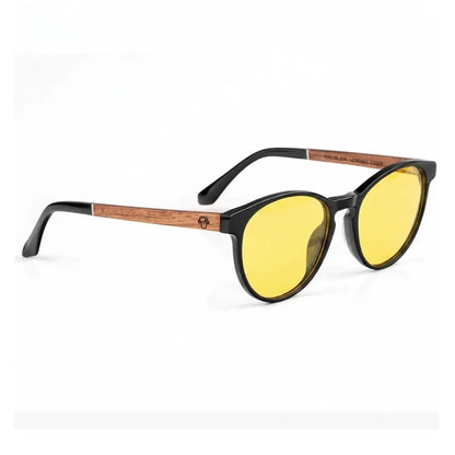 Lentes de sol Bonoboss Chiloé 220 Negro cristal Amarillo vista tres cuartos armazón bio-acetato varilla madera UV400 #editorial_angulo45 #color_amarillo