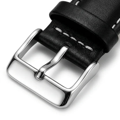 Bonoboss Correa Cuero Premium 22mm Black - macro detalle hebilla plateada #editorial_wb_buckle_detail #color_black