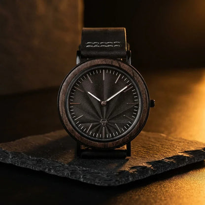 Bonoboss Toki Ébano BlackWave - reloj still life piedra luz dorada #editorial_ctx_stone_raking #color_negro