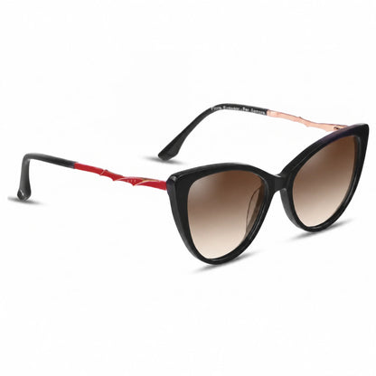 Lentes de sol Fiore 1010 Negro con cristal gradiente café polarizado UV400, vista en tres cuartos para mujer #color_gradiente-cafe