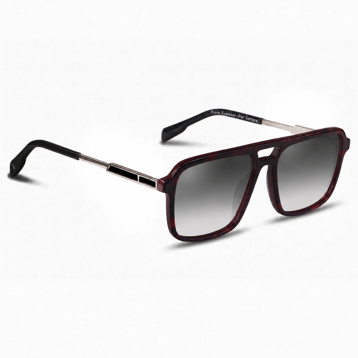 Lentes de sol Fiore 1014 Rojo con cristal gradiente gris polarizado UV400, vista en tres cuartos para hombre y mujer #color_gradiente-gris