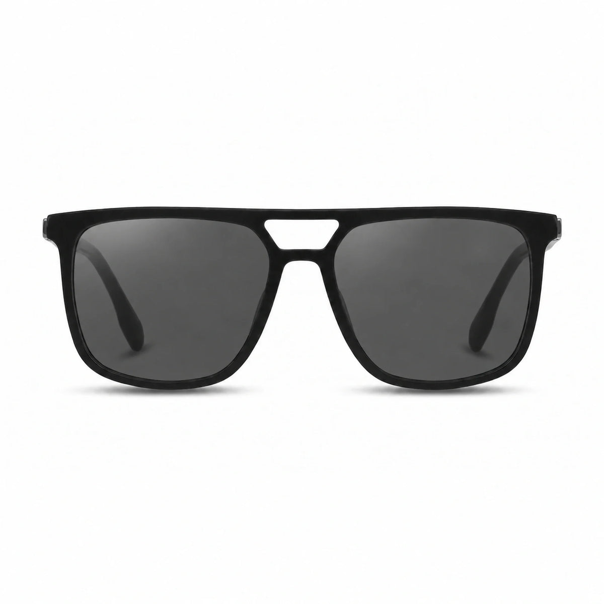Lentes de sol Fiore 10177 Negro con cristal negro polarizado UV400, vista frontal para hombre y mujer #color_negro #foto_frontal