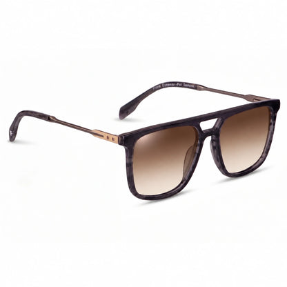 Lentes de sol Fiore 10177 Gris con cristal gradiente café polarizado UV400, vista en tres cuartos para hombre y mujer #color_gradiente-cafe