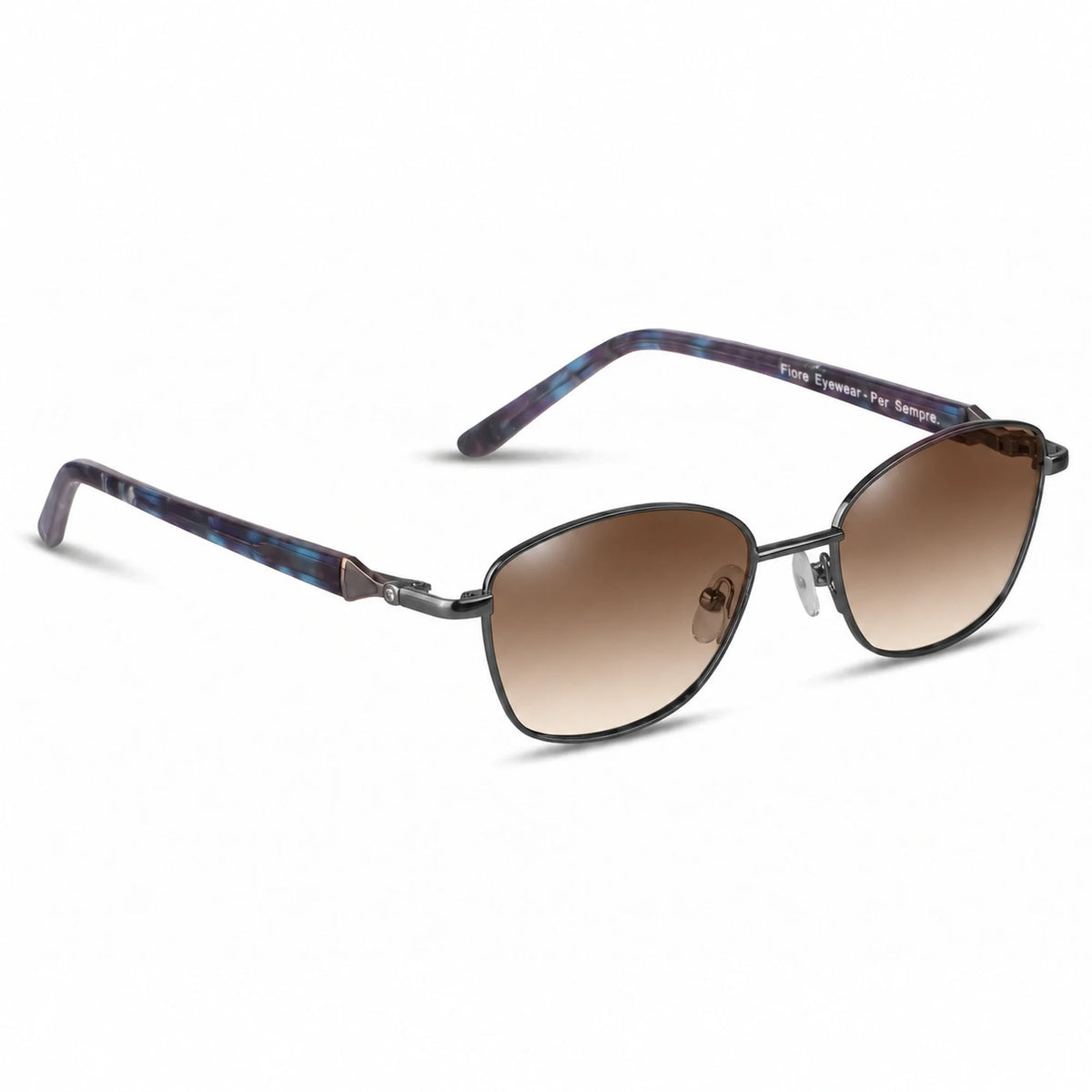 Lentes de sol Fiore 2208 Gris con cristal gradiente café polarizado UV400, vista en tres cuartos para mujer #color_gradiente-cafe