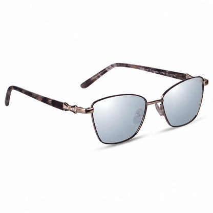 Lentes de sol Fiore 22115 Gris con cristal espejado silver polarizado UV400, vista en tres cuartos para mujer #color_espejado-silver