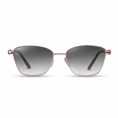 Lentes de sol Fiore 22115 Dorado con cristal gradiente gris polarizado UV400, vista frontal para mujer #color_gradiente-gris #foto_frontal