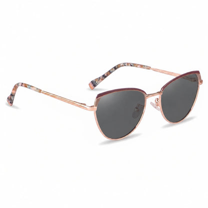 Lentes de sol Fiore 3983 Dorado con cristal negro polarizado UV400, vista en tres cuartos para mujer #color_negro