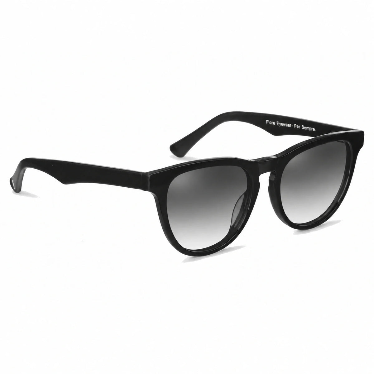 Lentes de sol Fiore 4488 Negro con cristal gradiente gris polarizado UV400, vista en tres cuartos para hombre y mujer #color_gradiente-gris