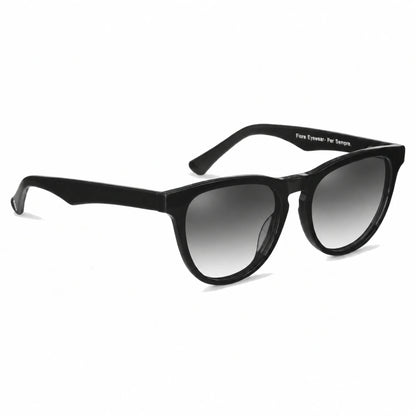 Lentes de sol Fiore 4488 Negro con cristal gradiente gris polarizado UV400, vista en tres cuartos para hombre y mujer #color_gradiente-gris