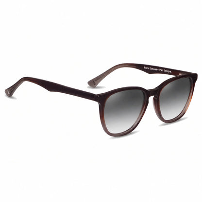 Lentes de sol Fiore 7046 Brown con cristal gradiente gris polarizado UV400, vista en tres cuartos para hombre y mujer #color_gradiente-gris