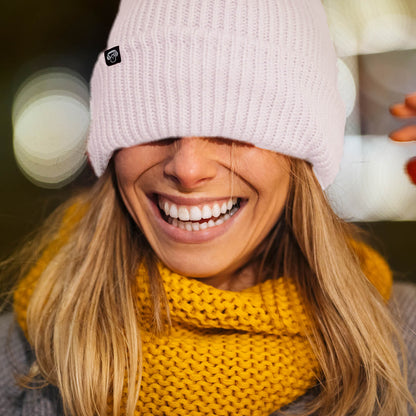 Beanie Blanco gorro diseño frontal para mujer