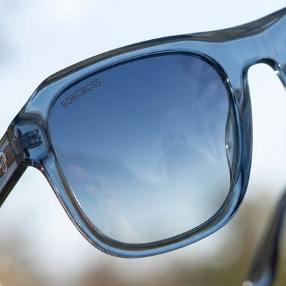 Lentes sol Tom Sol polarizados UV400 bio-acetato aviator azul close-up lente espejado reflejo coating optico Bonoboss #editorial_polarizado #color_azul