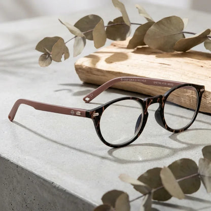 Vista superior lentes lectura Whoopi Brown proteccion completa blue light UV antirreflejo Bonoboss #editorial_sustentabilidad #color_default