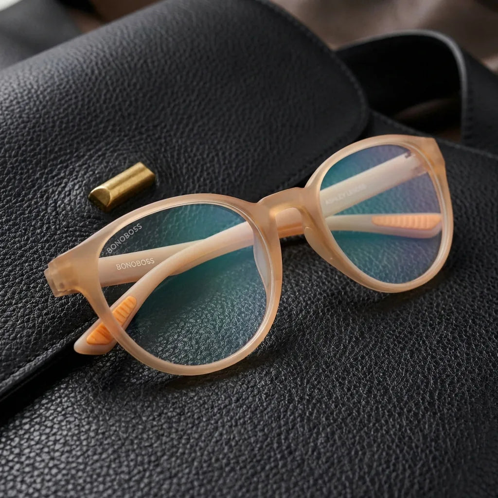 Ashley lentes pregraduados champagne visto de frente hombre y mujer #color_champagne